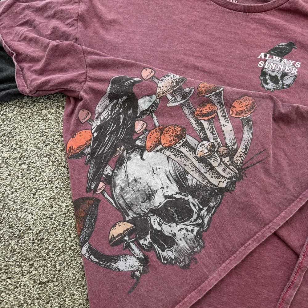 Social Collision Long Sleeve Layered T Shirt Skull Raven Oversized L/XL Mushroom